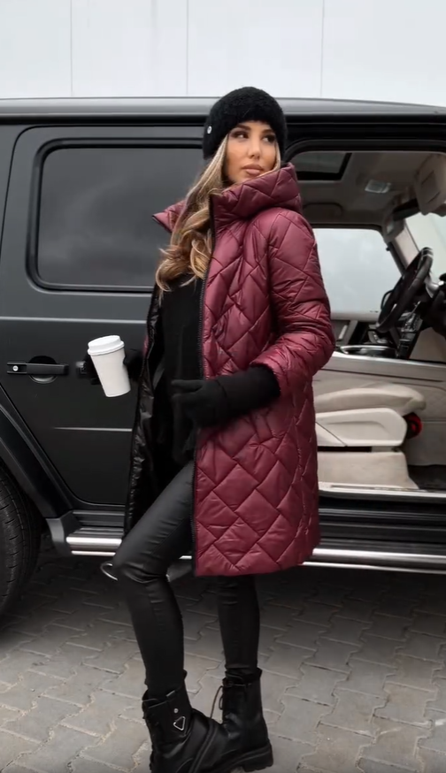 Christine | Elegant Quilted Down Jacket with Hood